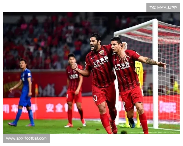 上港官方宣布提前与新奥斯卡签约三年 力求继续担任球队核心